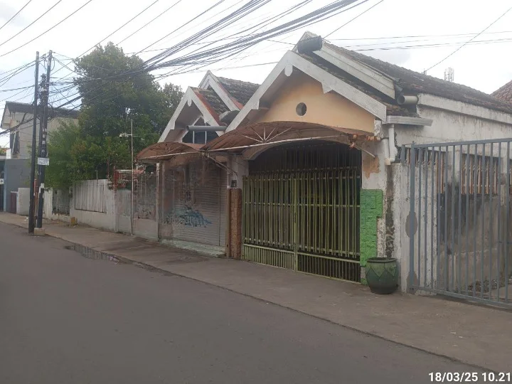 Dijual Rumah Area Bronggalan Surabaya Timur