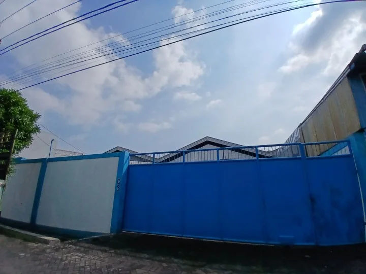 Disewakan Gudang Strategis Harga 450JT/Tahun di Kawasan Pergudangan Mutiara Tambak Langon Surabaya Barat - Image 1