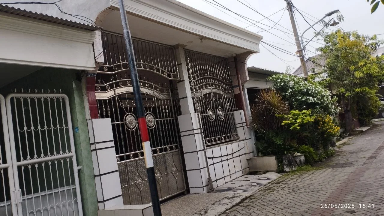 Dijual Rumah Strategis di Gunungsari Indah Surabaya Selatan