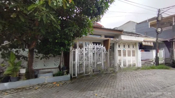 Dijual Rumah Strategis 5BR Harga Dibawah 2M di Gunungsari Indah Surabaya Selatan - Image 1