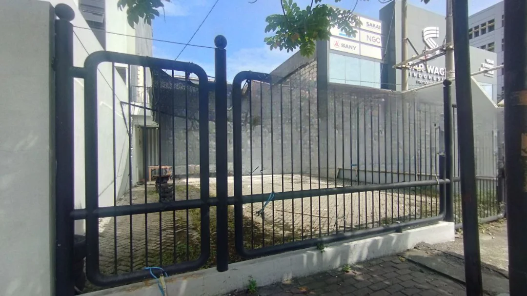 Disewakan Rukan di Raya Jemursari Surabaya Selatan - Image 1