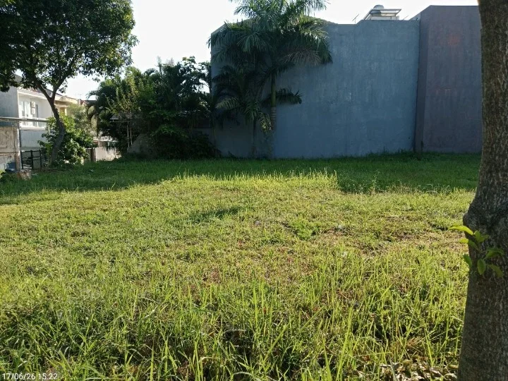 Dijual Tanah Kavling Perumahan di Villa Sentra Raya Citraland Surabaya Barat - Image 1