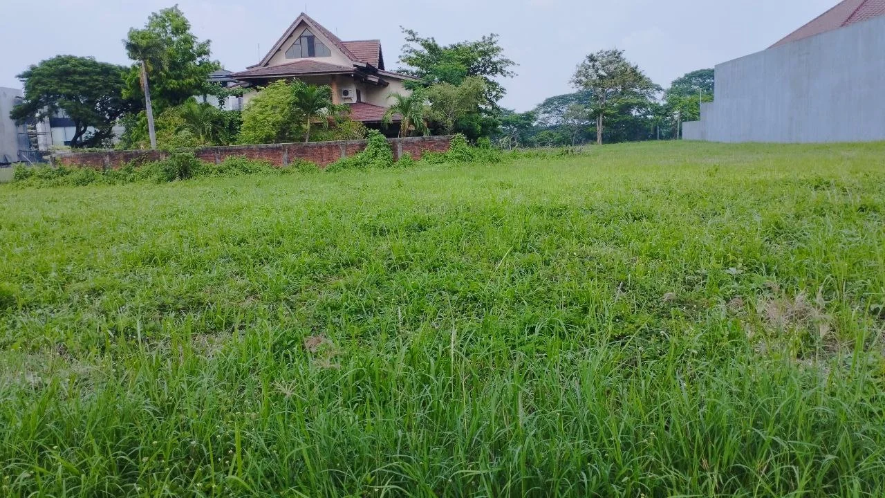 Dijual Tanah Lokasi Strategis di Puncak Golf Citraland Surabaya Barat - Image 1