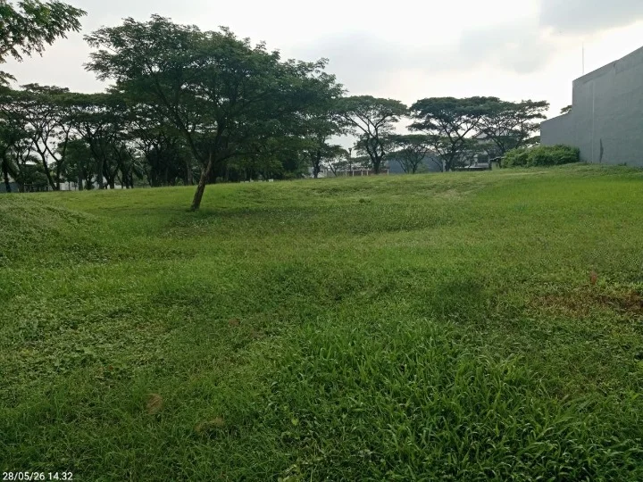 Disewakan Kavling Cocok Untuk Cafe di Raya Bukit Telaga Golf Citraland Surabaya Barat - Image 1