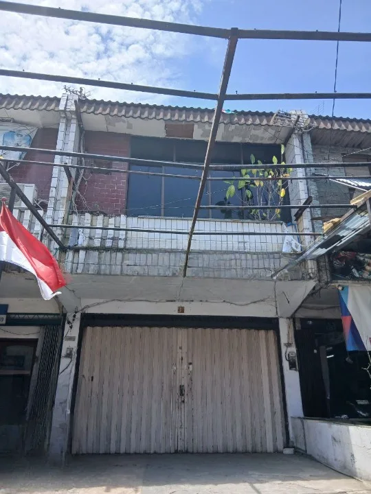 Disewakan Ruko Strategis di Barata Jaya Surabaya Timur