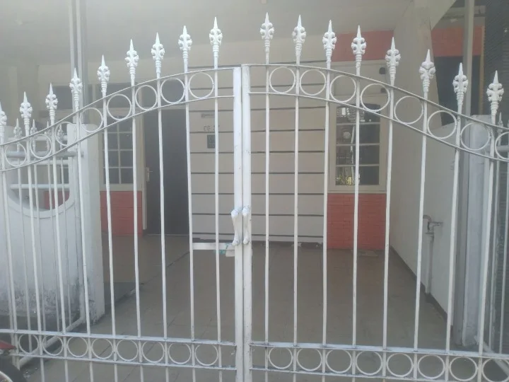 Dijual Rumah Nyaman Strategis di Rungkut Mapan Tengah Surabaya Timur - Image 1
