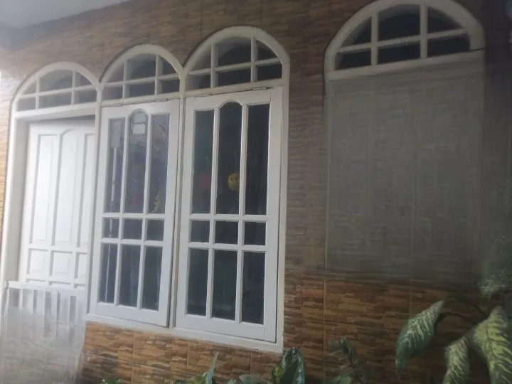 Dijual Cepat 2 Rumah di Tembok Dukuh Surabaya Pusat