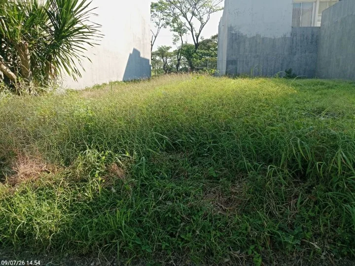 Dijual Tanah Lokasi Strategis di Bukit Telaga Golf Citraland Surabaya Barat
