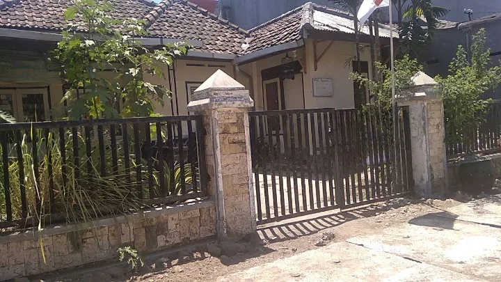 Dijual Rumah Nyaman 5BR di Wilayah Rokan Wonokromo Surabaya Selatan - Image 1