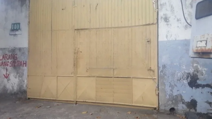Dijual Gudang + Rumah Akses Mudah Harga 9M-an di Kawasan Perdagangan Kupang Jaya Surabaya Barat