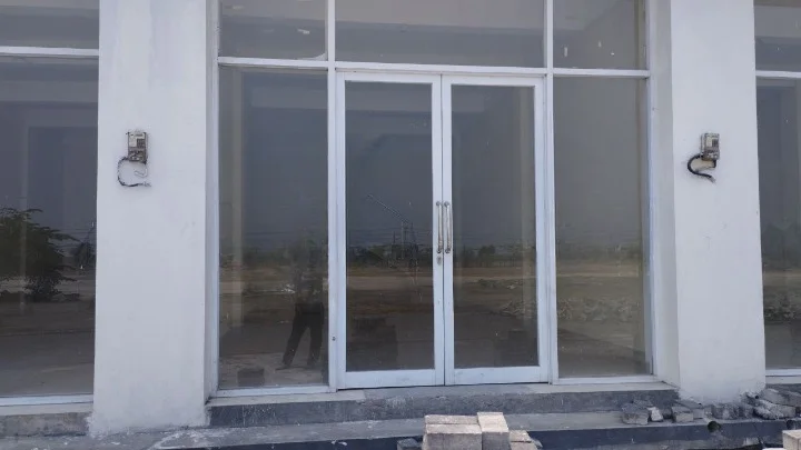 Dijual Ruko Baru di Area Pergudangan Dascoland Nol Jalan Raya Manyar, Gresik
