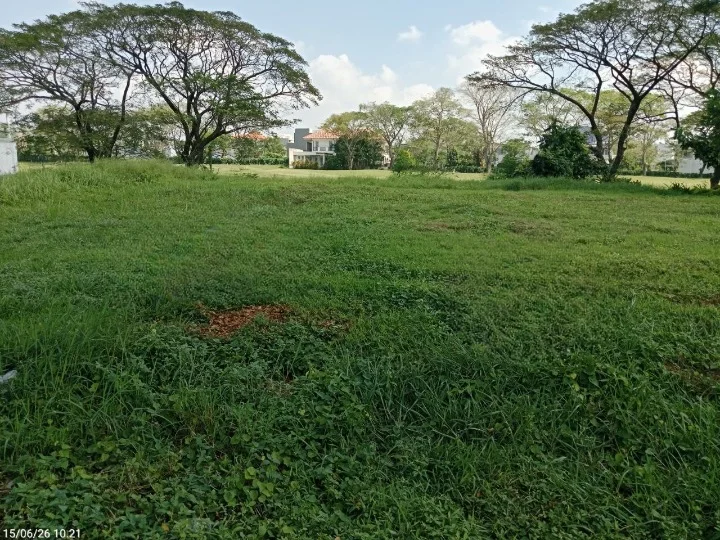 Disewakan Tanah Golf View Citraland Surabaya Barat - Image 1