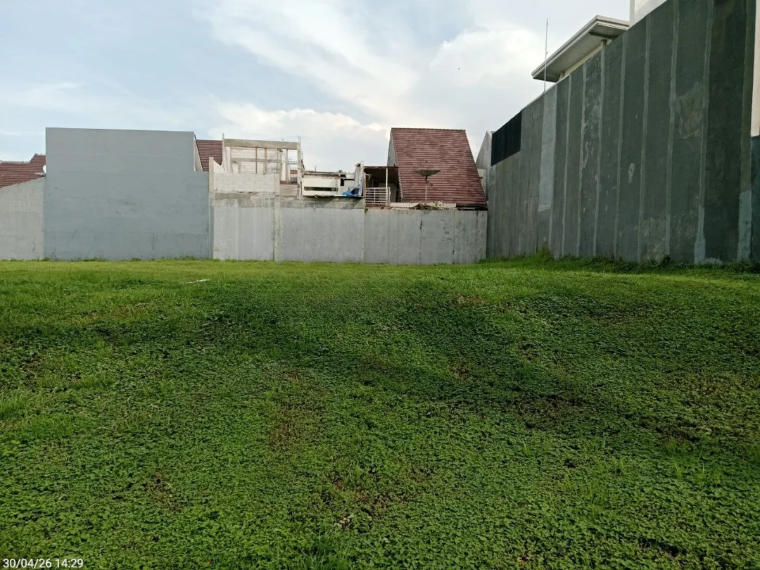 Dijual Kavling View Danau Bukit Telaga Golf Citraland Surabaya Barat - Image 1
