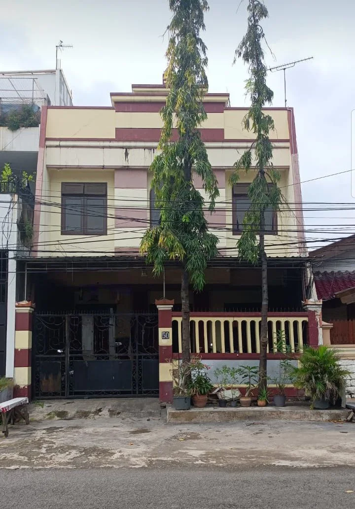 Rumah Kost Dijual Lokasi Strategis Ngagel Jaya Surabaya Timur - Image 1