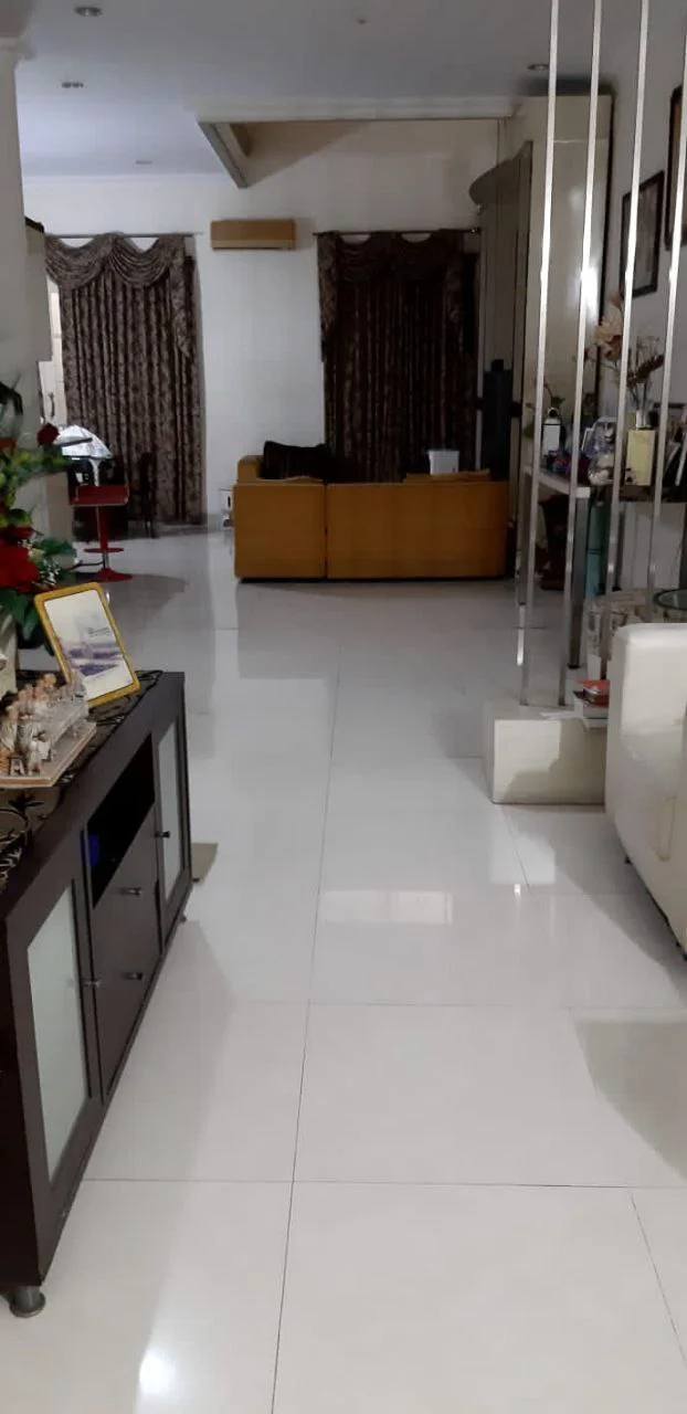 DiJual Rumah Minimalis Bagus Wilayah Citraland Surabaya Barat - Image 1