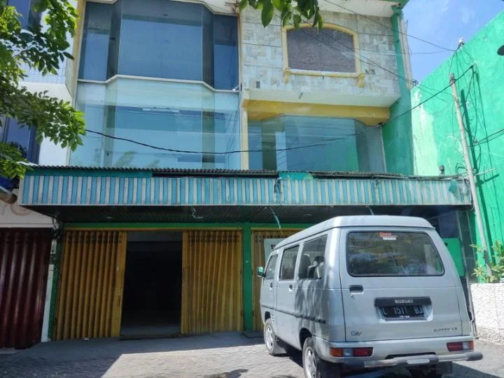 Dijual/disewakan Ruko Besar di Raya Ngagel Jaya Surabaya Pusat