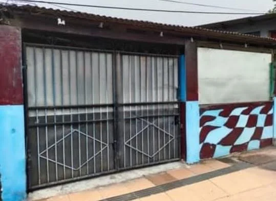 Dijual Toko di Raya Banyu Urip Surabaya Barat Lokasi Selalu Ramai