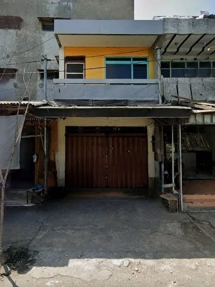 Disewakan Ruko 2 Lantai Nol Jalan Raya di Pecindilan Surabaya Pusat