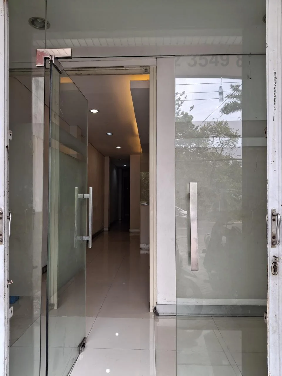Dijual Ruko Strategis Lokasi Raya Jemursari Surabaya Timur