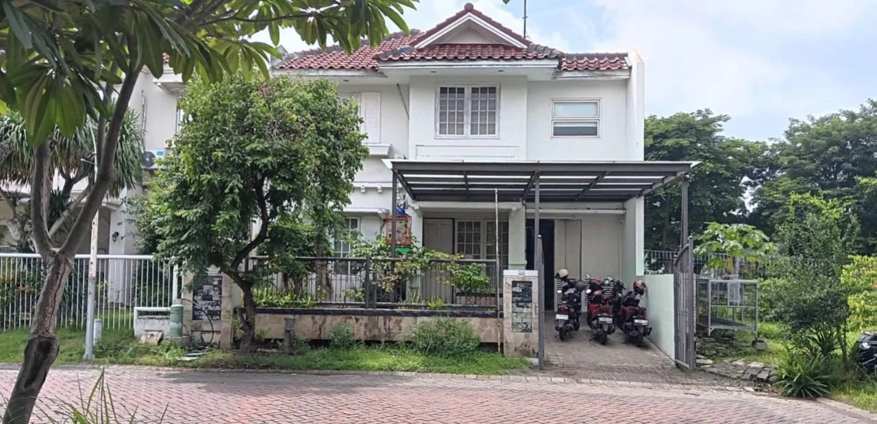 Dijual Rumah Murah 2 Lantai Villa Sentra Raya Citraland, Surabaya Barat