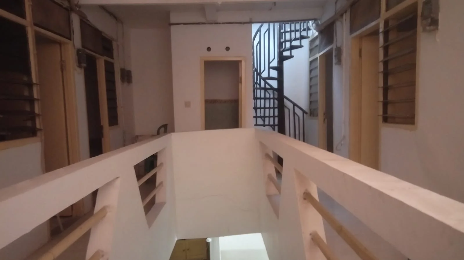 Disewakan Rumah Kos Minimalis Strategis di Wilayah Rungkut Mejoyo Selatan Surabaya Timur - Thumbnail 2