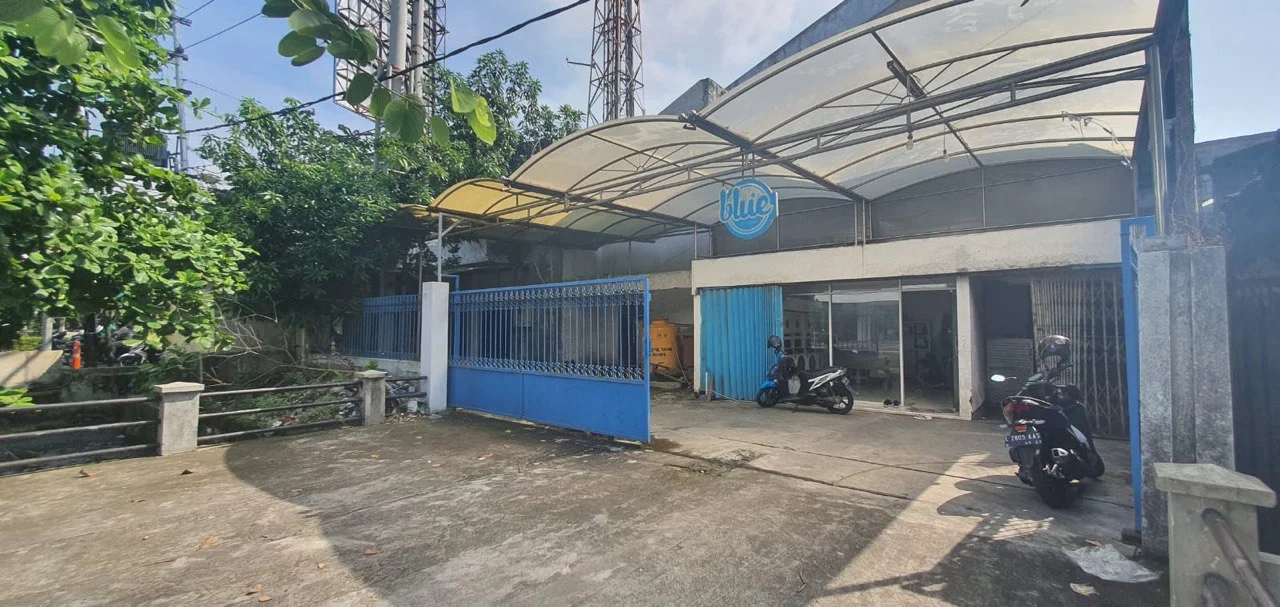 Dijual Murah Rumah Nol Jalan Raya, Hook di Surabaya Timur – Raya Manyar Rejo