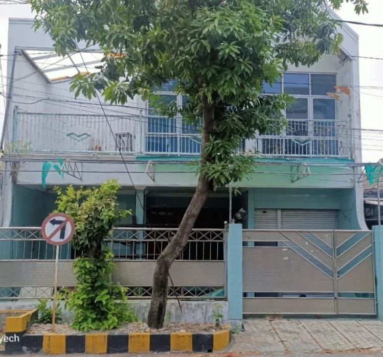 Dijual Murah Rumah 2 Lantai di Darmo Indah Selatan, Surabaya Barat