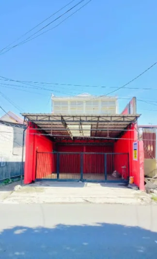 Disewakan Rumah Luas dan Strategis di Wilayah Surabaya Barat