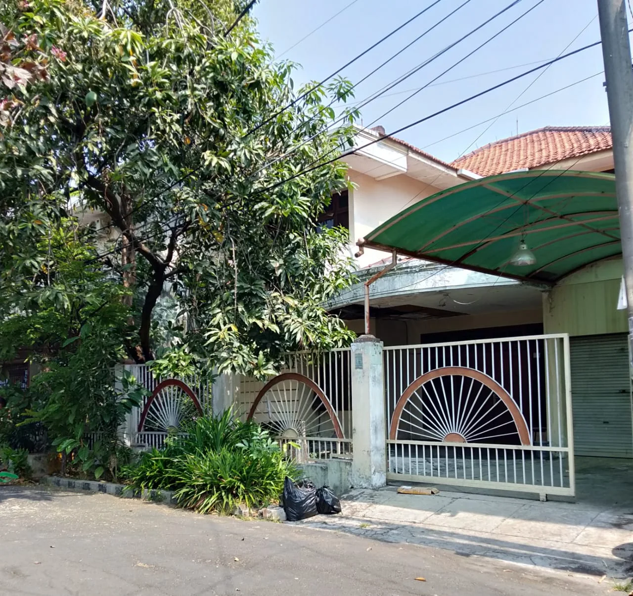 Dijual Rumah Darmo Permai Utara Surabaya Barat