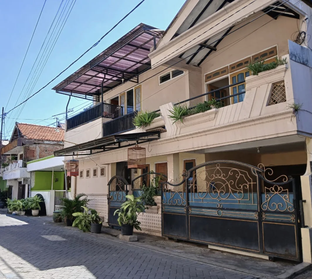 Rumah Kos Dijual Cepat Masih Aktif Lokasi Gubeng Surabaya Timur