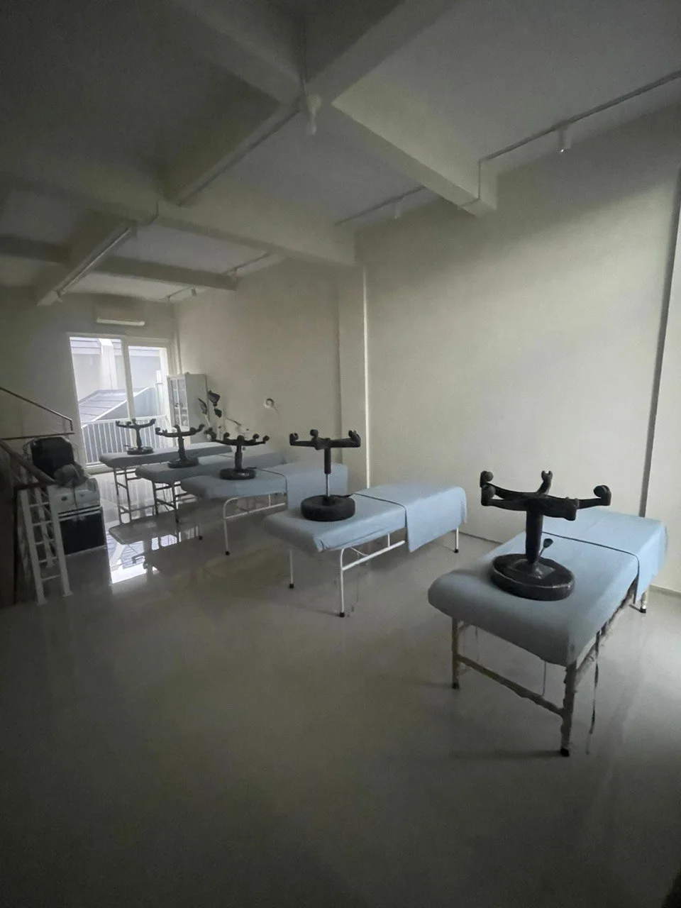 Ruko Dijual Lokasi Strategis Northwest Boulevard Surabaya Barat - Thumbnail 4