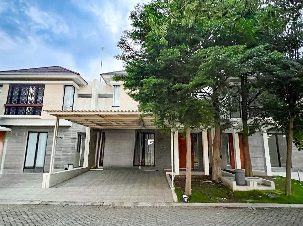 Dijual-Rumah-Bagus-Minimalis-Northwest-Lake-Citraland-Surabaya-Barat