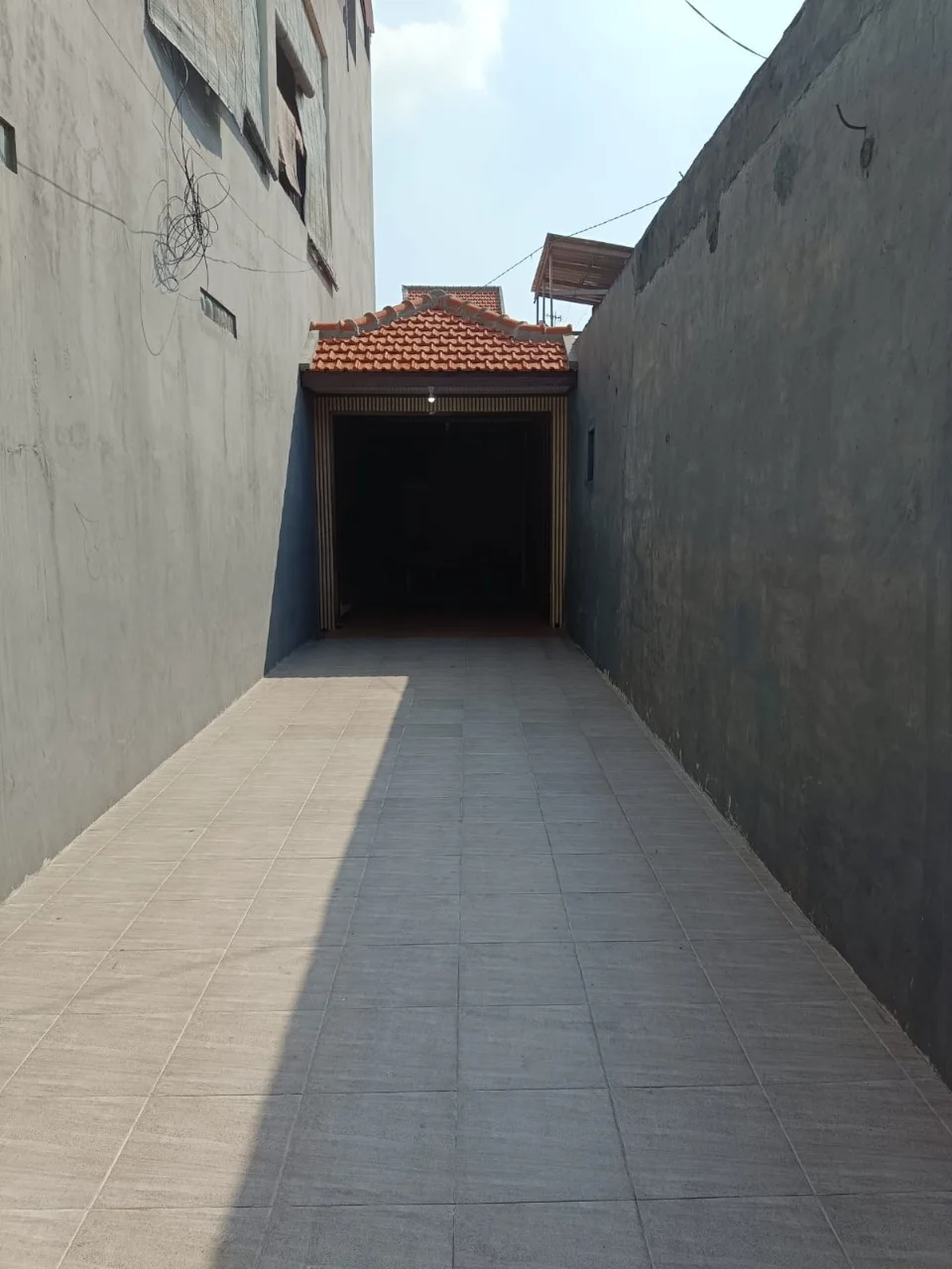 Dijual Rumah Nyaman di Surabaya Timur Dekat Stadion Gelora 10 November - Thumbnail 2