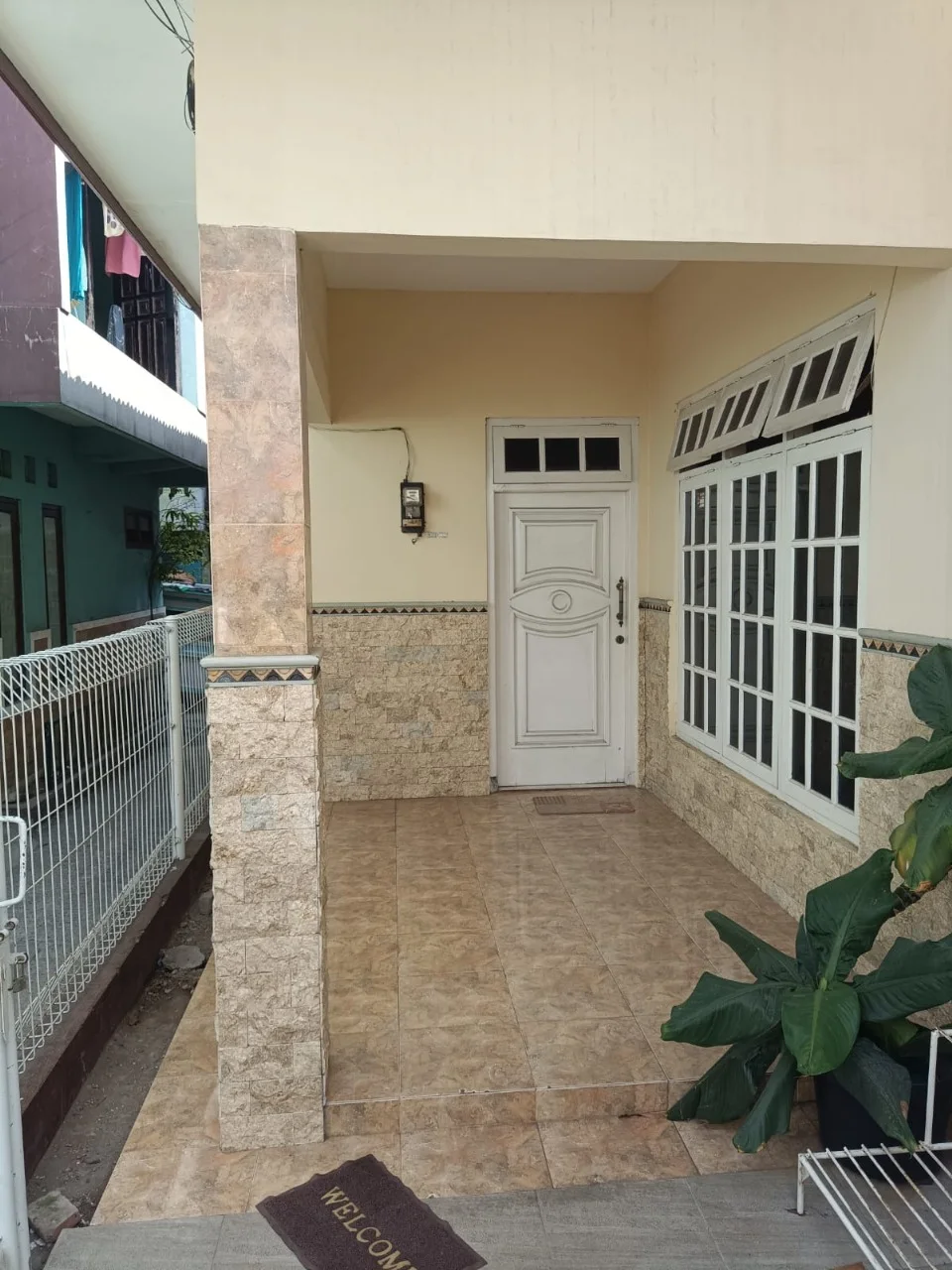 Dijual Rumah Nyaman di Surabaya Timur Dekat Stadion Gelora 10 November - Thumbnail 3