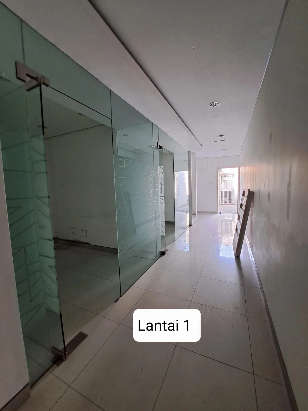 Disewakan Ruko Potensial di Menganti Surabaya Barat - Thumbnail 4
