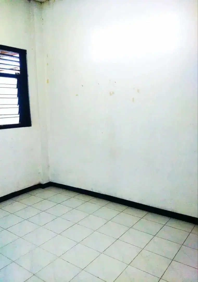 Dijual/Disewakan Ruko Luas Pilihan Tepat Untuk Usaha di Surabaya Pusat - Thumbnail 4