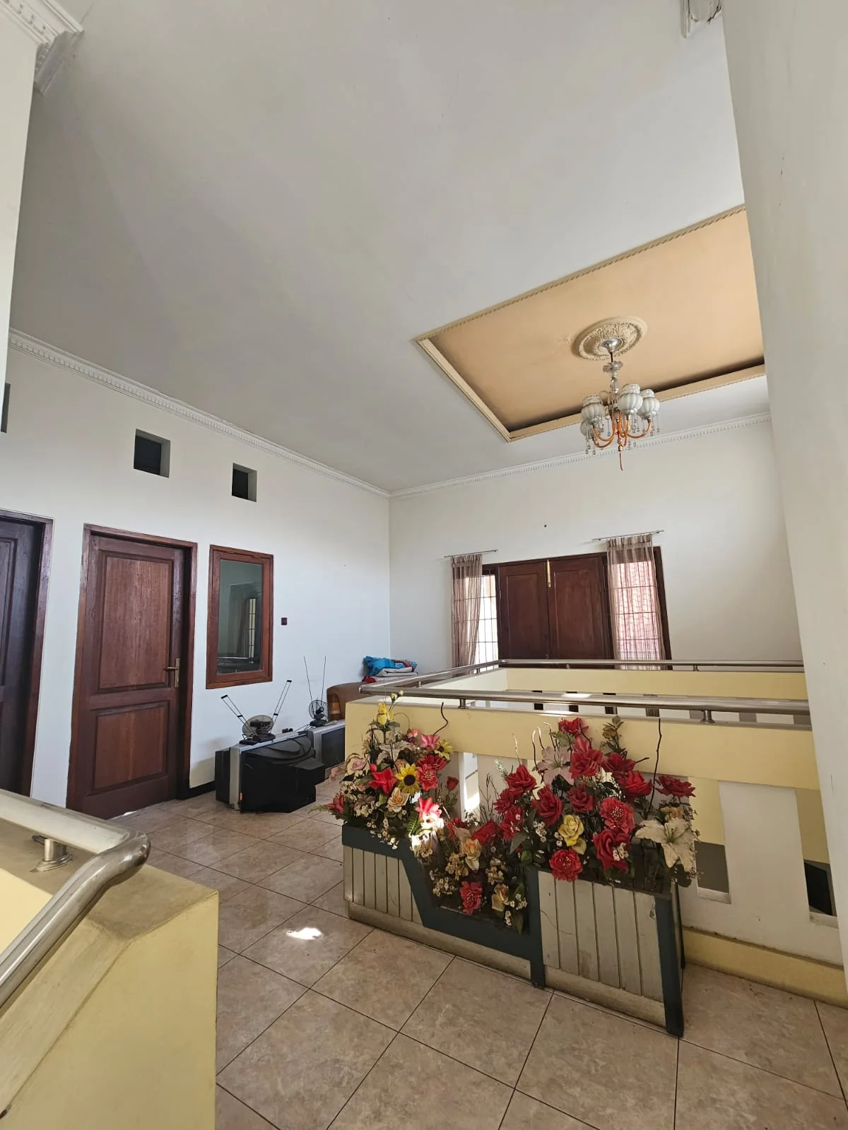 Dijual Rumah Mewah di Perumahan Sidosermo PDK Surabaya Selatan - Thumbnail 3