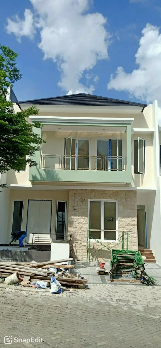 Dijual-Rumah-Modern-Baru-Minimalis-di-Royal-Residence-Surabaya-Barat
