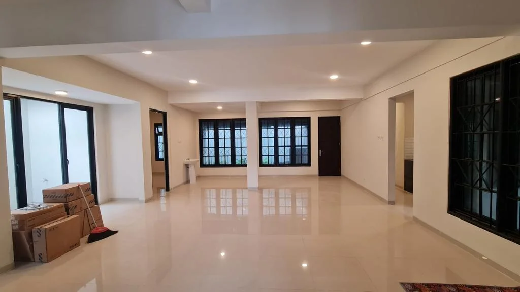 Dijual-Rumah-Siap-Huni-di-Satelit-Utara-Surabaya-Barat