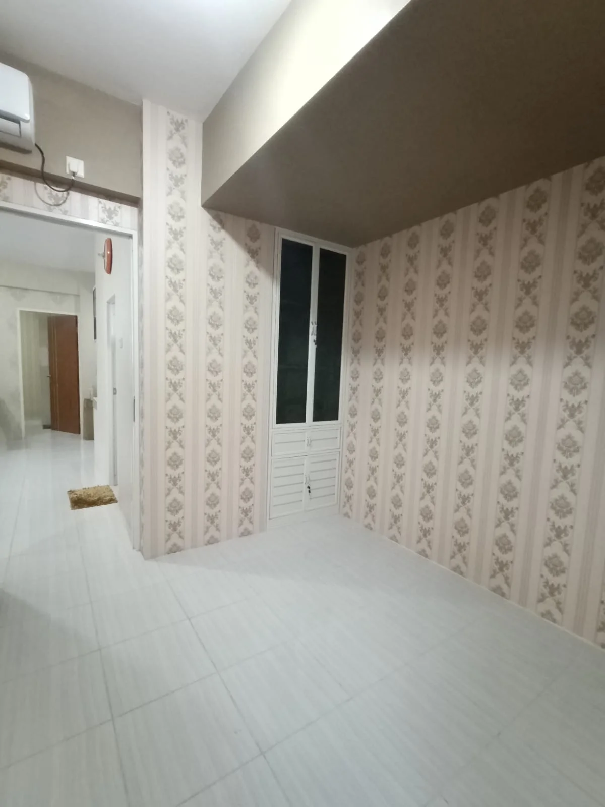 Apartemen Puncak Dharmahusada 3 BR Siap Huni Murah Strategis Full Furnish - Thumbnail 4