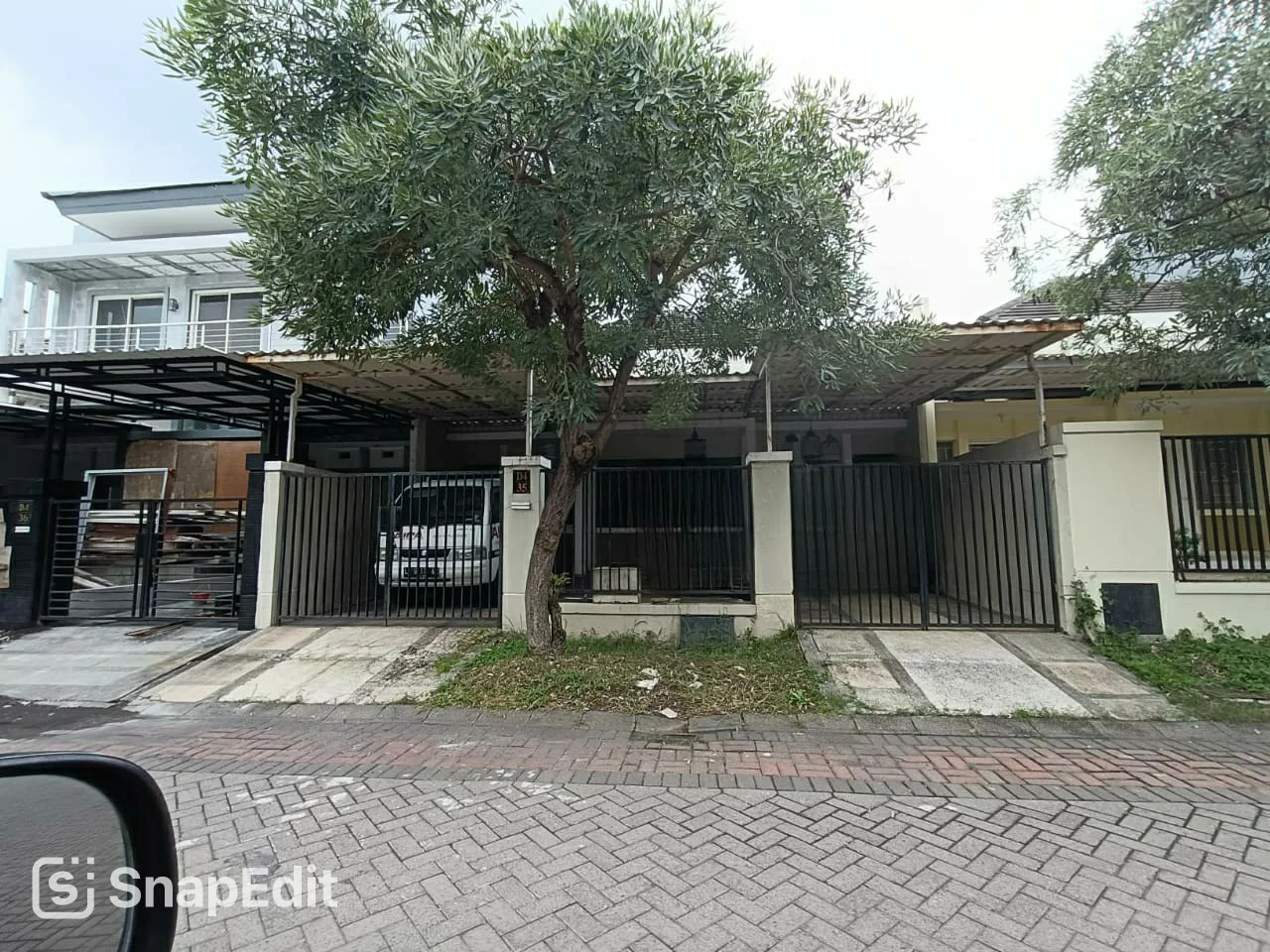 Dijual-Rumah-Alam-Galaxy-Surabaya-Barat