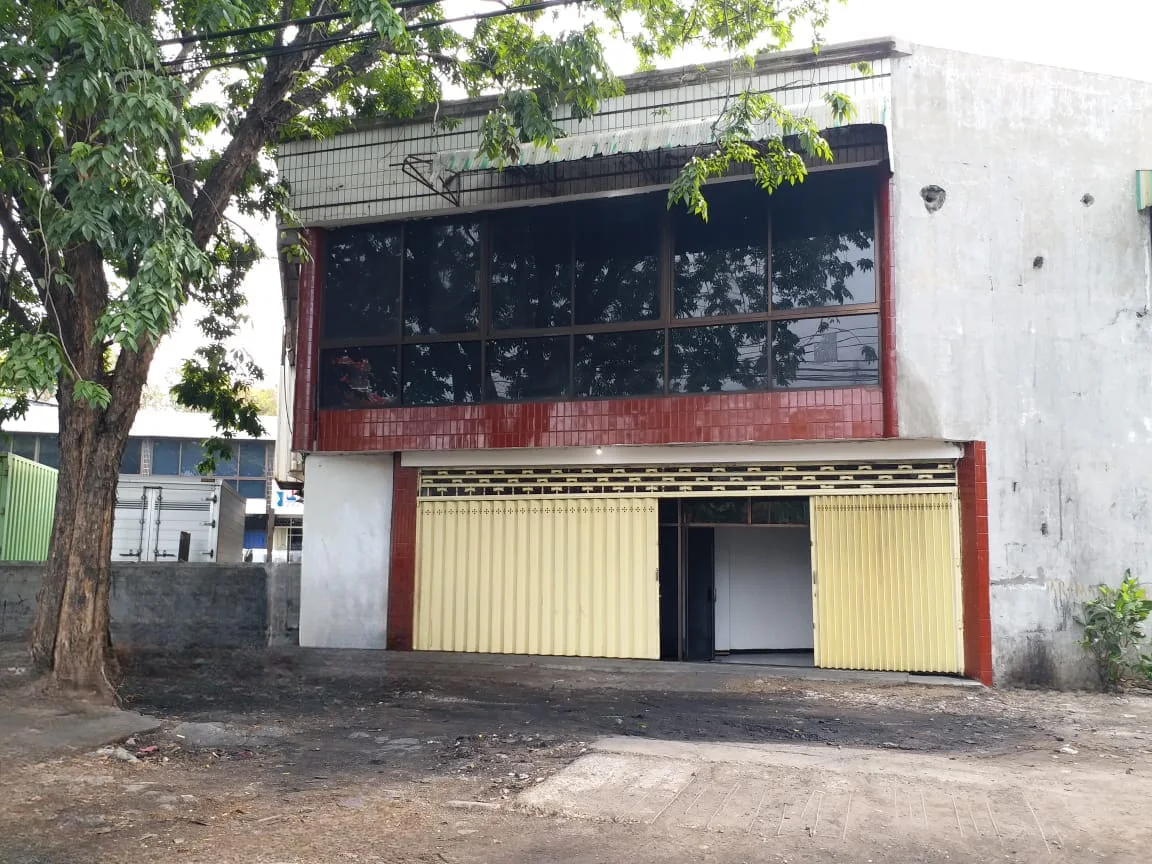 Disewakan-Ruko-Siap-Pakai-Super-Prospektif-di-Tanjung-Batu-Surabaya-Utara