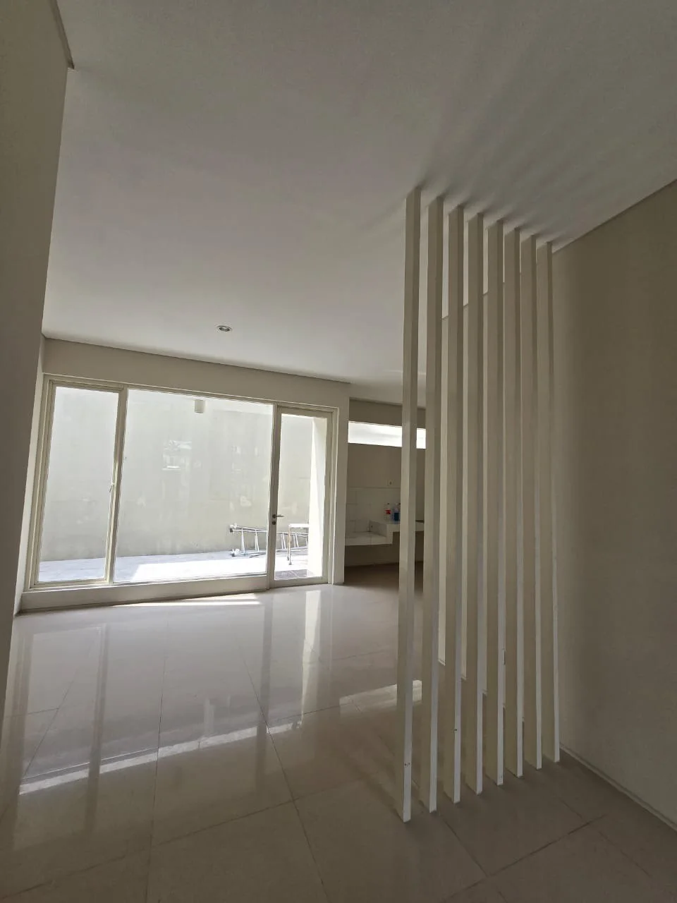 Dijual Rumah Cantik Northwest Park Citraland Utara Surabaya Barat - Thumbnail 3