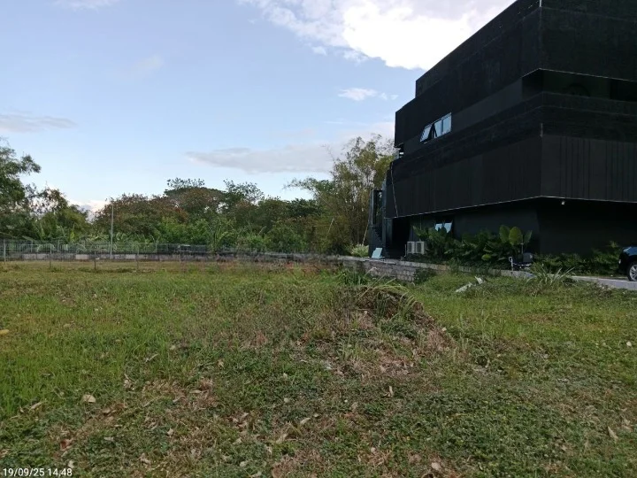Dijual Tanah Komersiil di Citraland Surabaya Barat