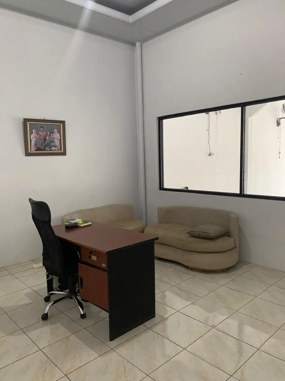 Dijual Rumah Usaha Potensial di Jalan Mastrip Kedurus Surabaya Selatan - Thumbnail 3