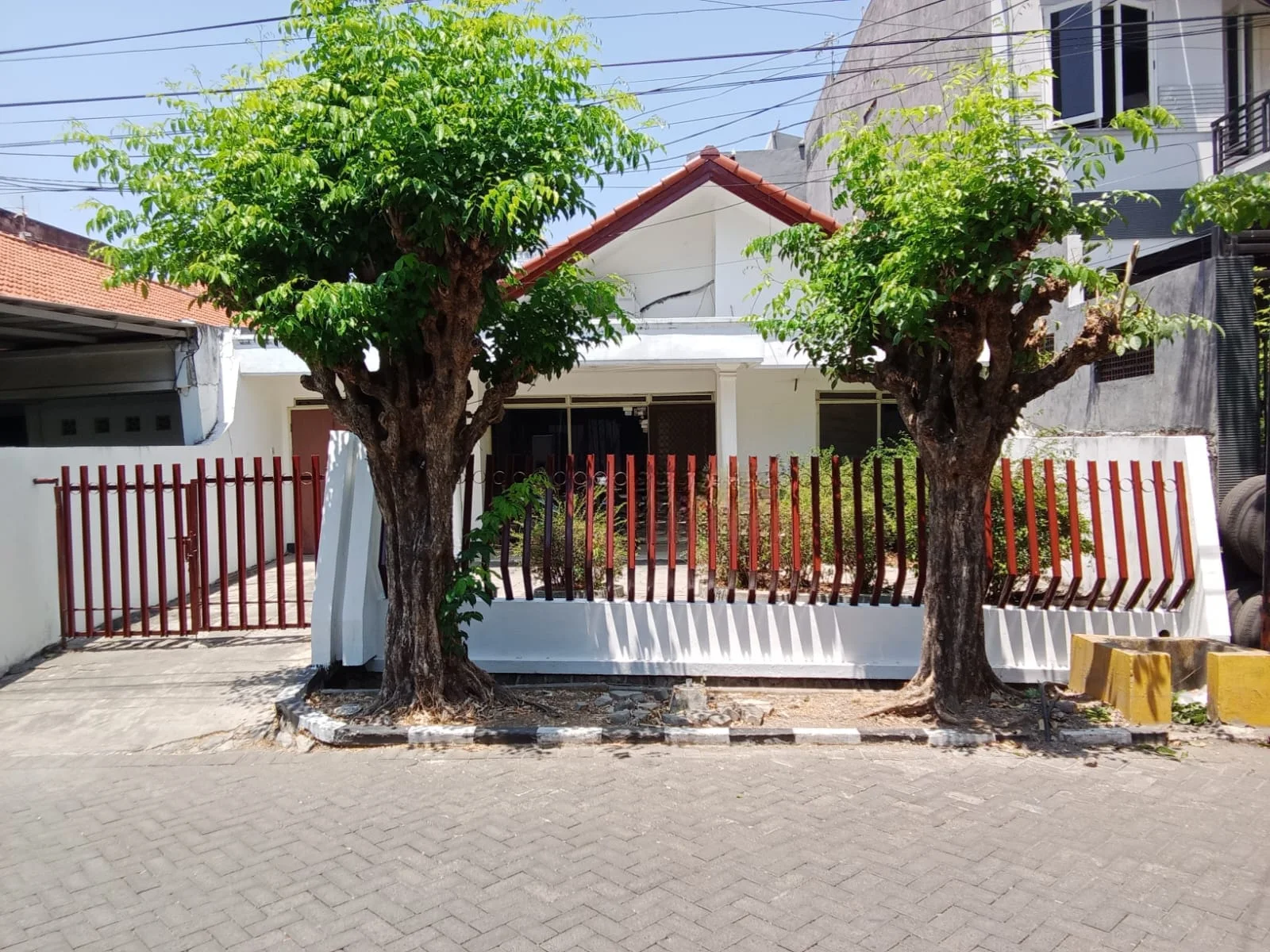 Dijual-Rumah-Lokasi-Strategis-Darmo-Permai-Surabaya-Barat-3