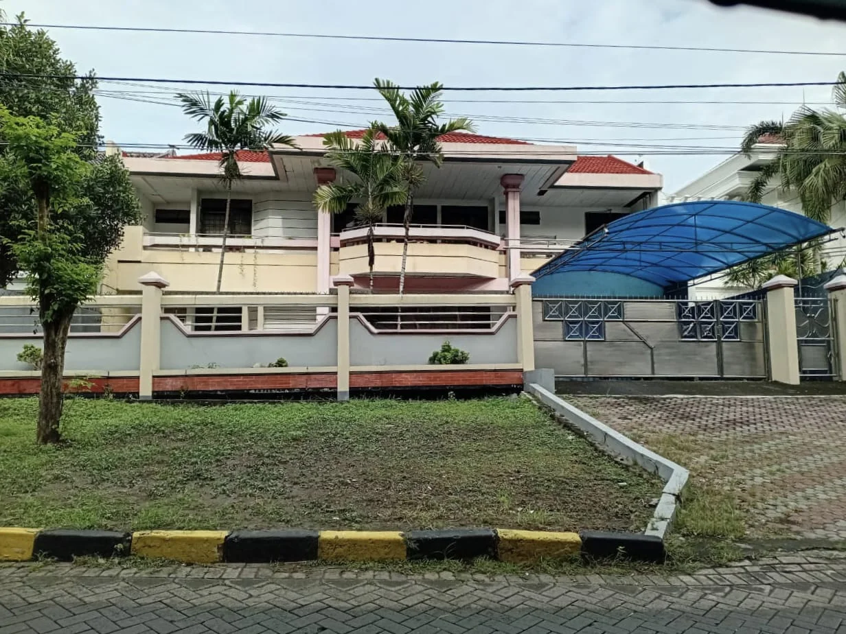Rumah-Komersial-Dijual-di-Raya-Darmo-Harapan-Surabaya-Barat