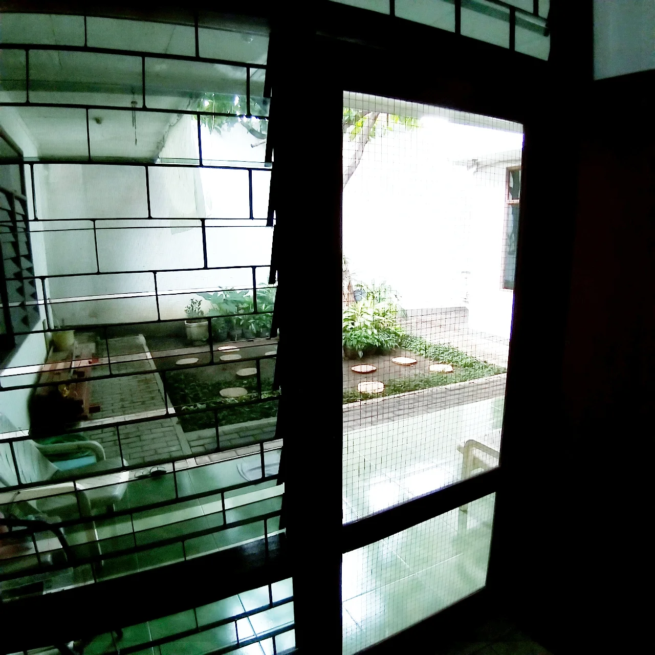Dijual Rumah Berlokasi Strategis di Surabaya Timur - Thumbnail 2