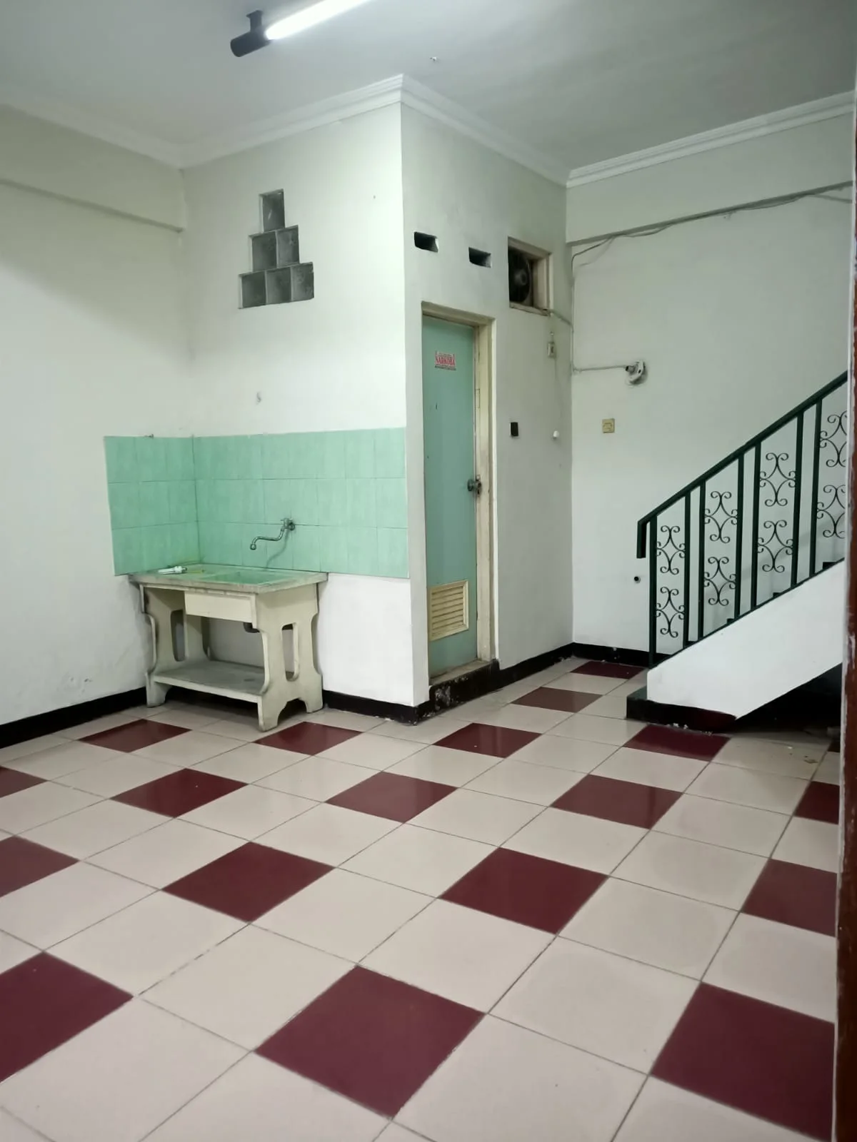 Dijual Ruko Nol Jalan Raya Lokasi Strategis di Pucang Anom Timur Surabaya Timur - Thumbnail 4