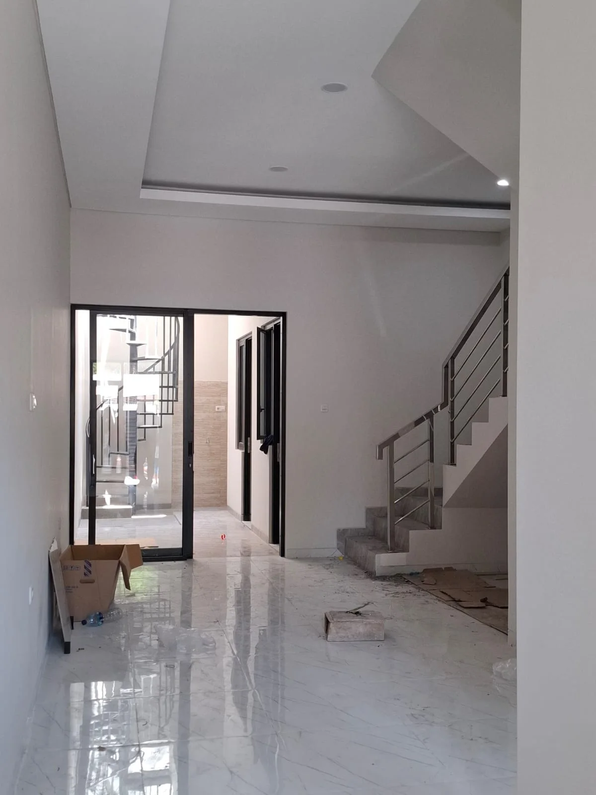Dijual Rumah Baru di Tenggilis Mejoyo Selatan Surabaya Timur - Thumbnail 4